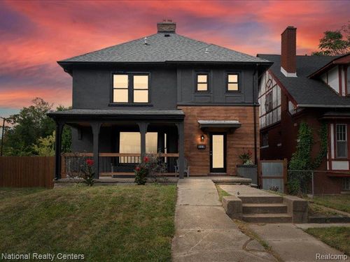 111 Farrand Park, Highland Park, MI, 48203-3351 | Card Image