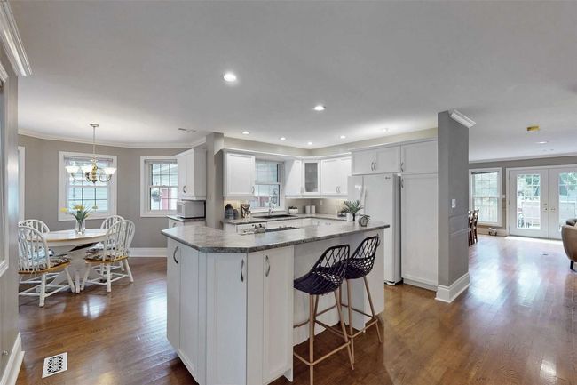 14 Duffin St, House other with 3 bedrooms, 3 bathrooms and 7 parking in Ajax ON | Image 7
