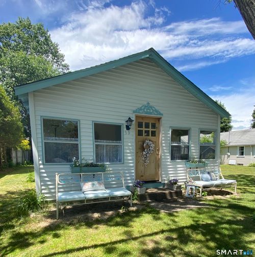 39 Middletown Ave, Old Saybrook, CT, 06475-1941 | Card Image