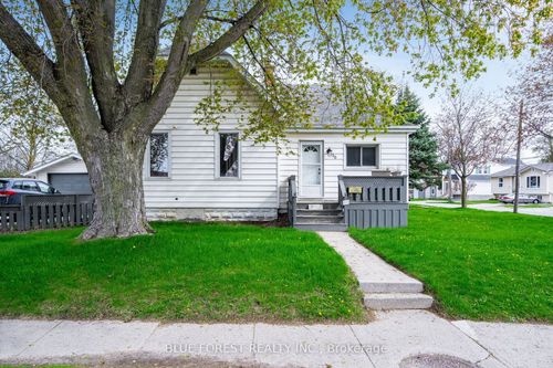 30 Park Ave E, Chatham, ON, N7M3V4 | Card Image
