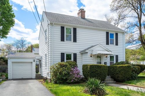 5 Olde Field Rd, Newton, MA, 02459 | Card Image