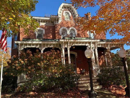 313 E Butler St, Mercer, PA, 16137-1116 | Card Image