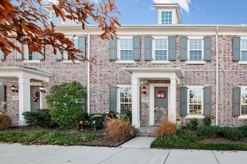 8789 Montreal Mews Dr, North Richland Hills, TX, 76180-1706 | Card Image