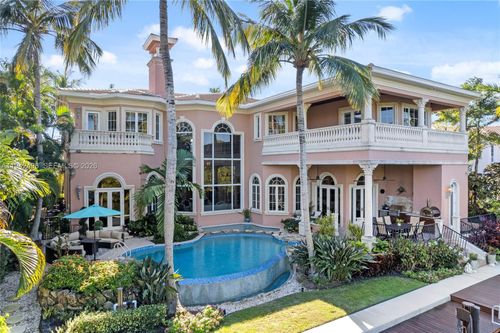 833 Harbour Isle Pl, West Palm Beach, FL, 33410-4408 | Card Image