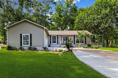51 Rustling Oaks St, Coldspring, TX, 77331-9675 | Card Image