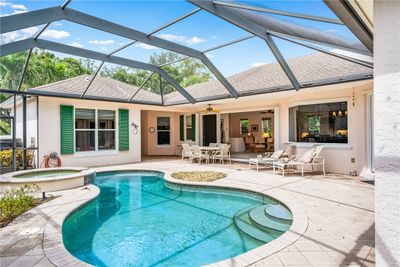 254 Oak Hammock Circle Sw, House other with 3 bedrooms, 4 bathrooms and null parking in Vero Beach FL | Image 2