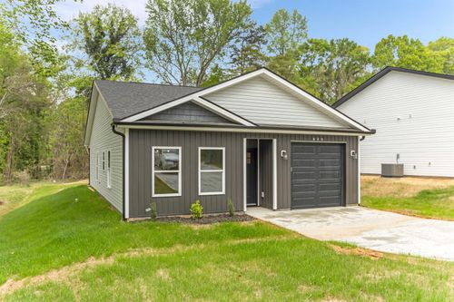 189 N Georgia Ave, chesnee, SC, 29323-1240 | Card Image