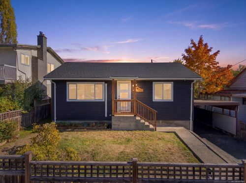 390 Georgia Ave, Nanaimo, BC, V9R3V8 | Card Image