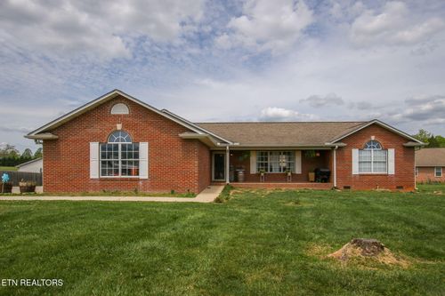 3909 Tuckaleechee Pike, Maryville, TN, 37804-3821 | Card Image