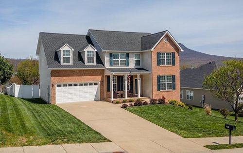 305 Rachel Dr, PENN LAIRD, VA, 22846 | Card Image