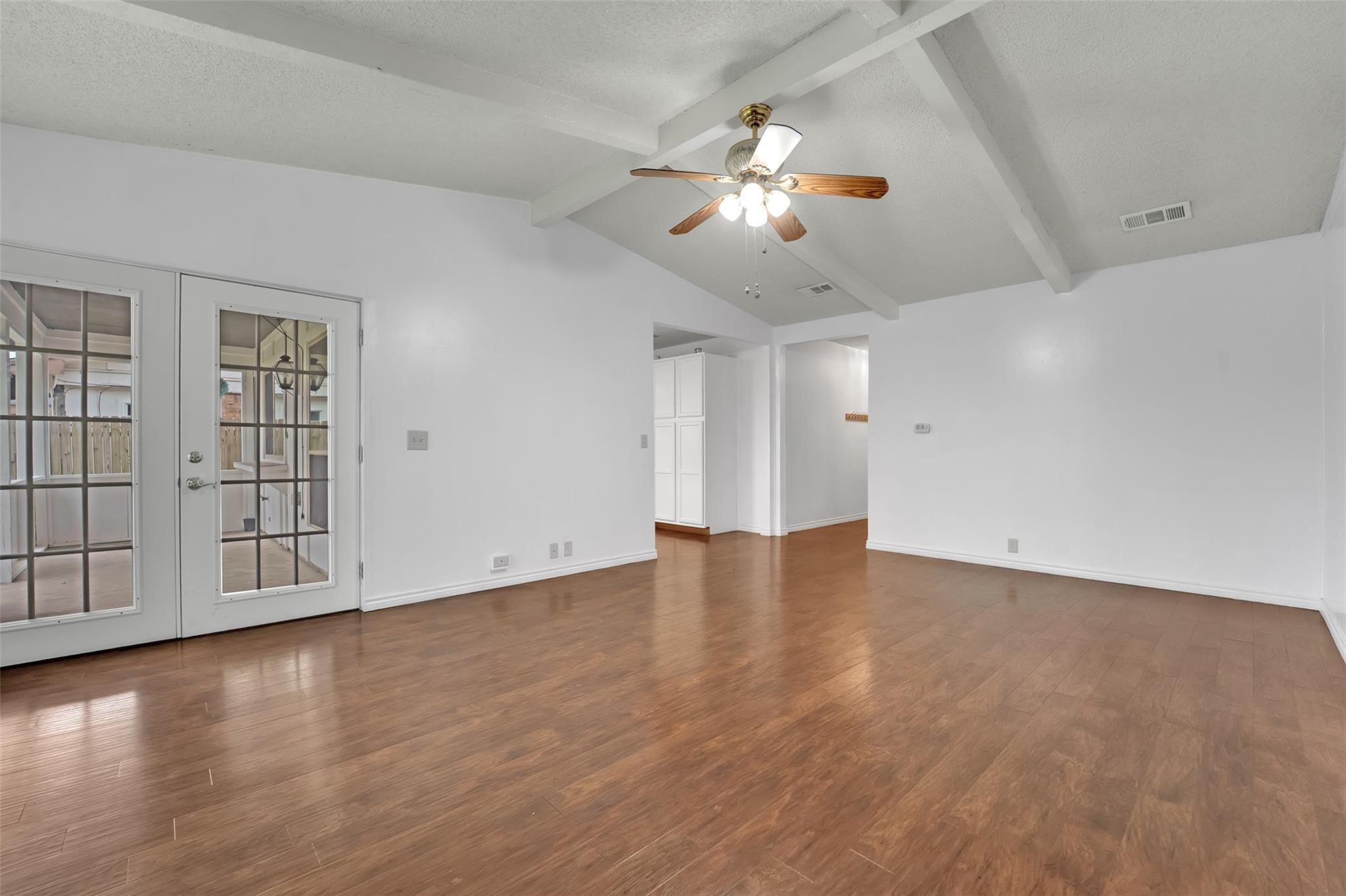 Residential Lease in Arlington 5