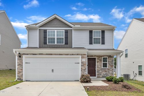 717 Little Patch St, Zebulon, NC, 27597-3316 | Card Image