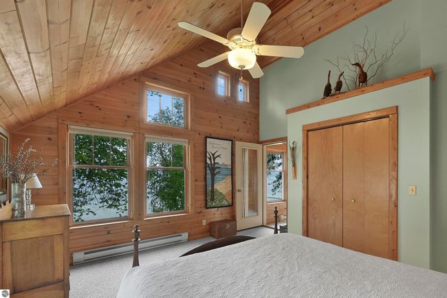 8123 S Rustic Dr, House other with 3 bedrooms, 2 bathrooms and null parking in Cedar MI | Image 17