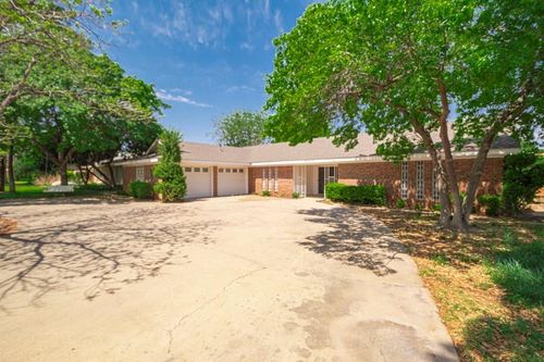 4317 Springbrook Dr, Odessa, TX, 79762-8031 | Card Image