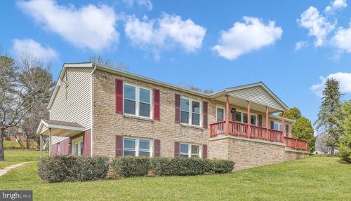 3036 Crown Cir, MANCHESTER, MD, 21102-1896 | Card Image