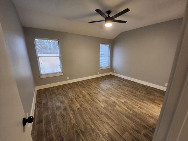 201 Quail Cir, House other with 3 bedrooms, 2 bathrooms and 4 parking in Hutto TX | Image 9