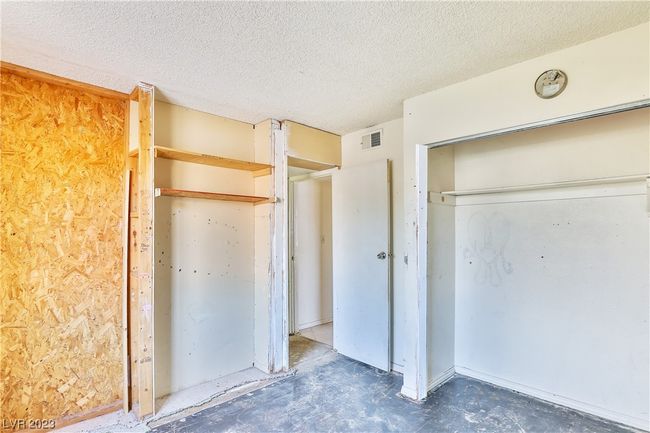 6489 Bugbee Ave, House other with 3 bedrooms, 2 bathrooms and null parking in Las Vegas NV | Image 17
