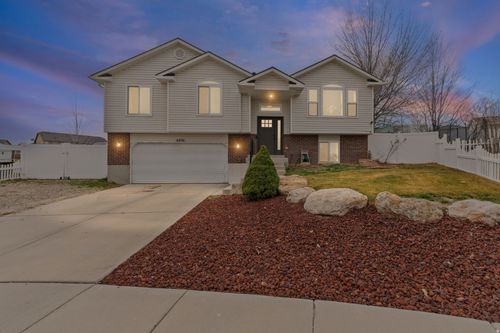 6976 S Kokopelli Ct, West Jordan, UT, 84081-8545 | Card Image