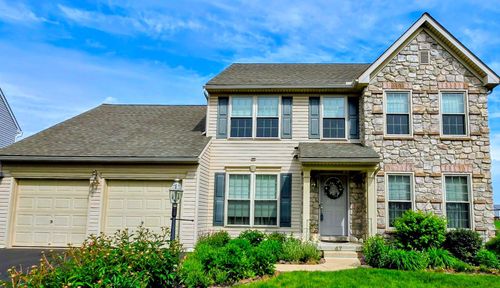 47 Dawkins Dr, EAST EARL, PA, 17519-9275 | Card Image
