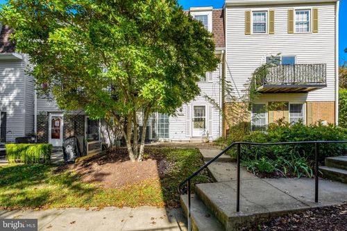 6354 Fenestra Ct, BURKE, VA, 22015-3539 | Card Image