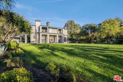 28600 Pacific Coast Hwy, Malibu, CA, 90265-3912 | Card Image