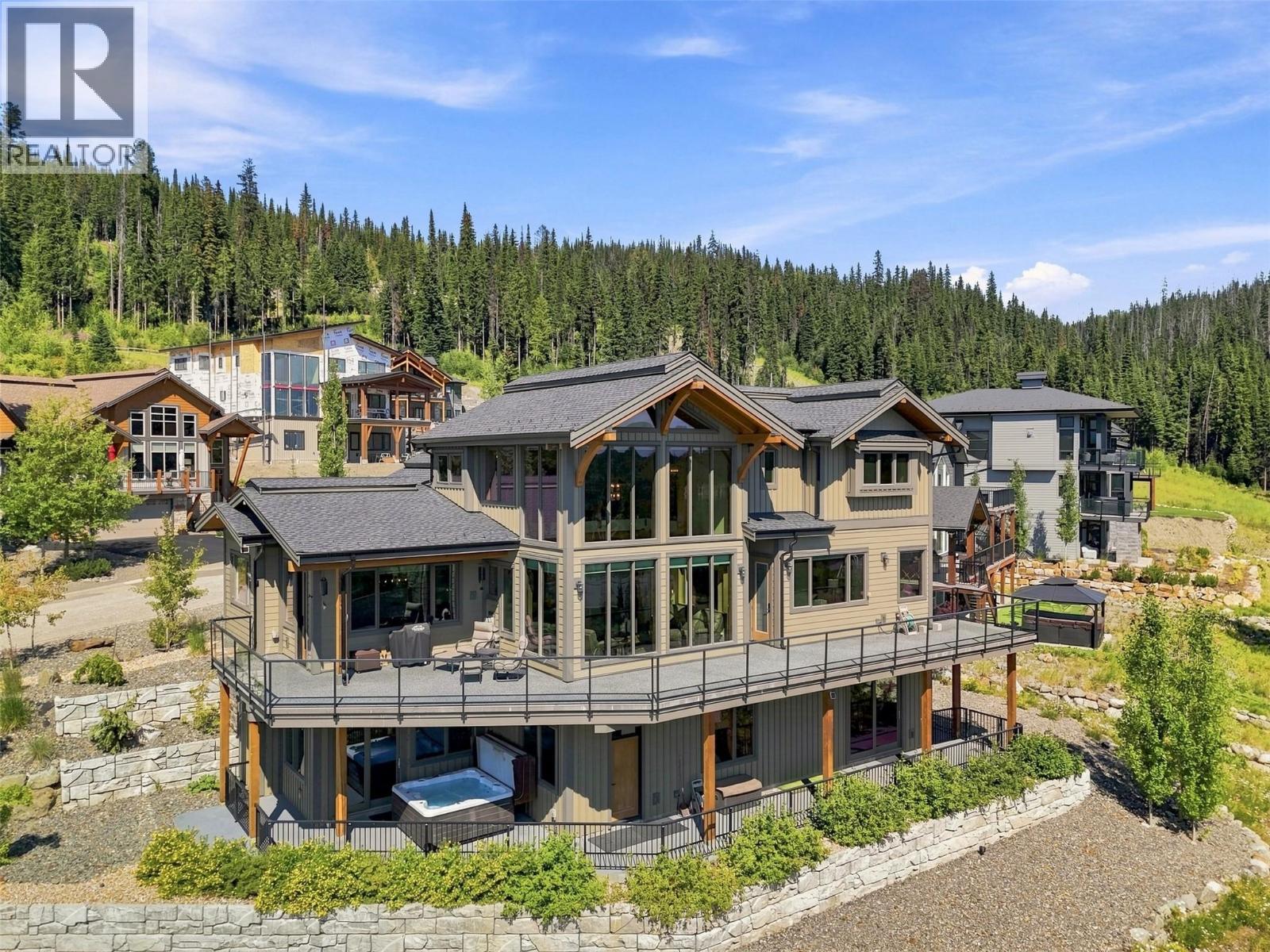 Residential in Sun Peaks 2