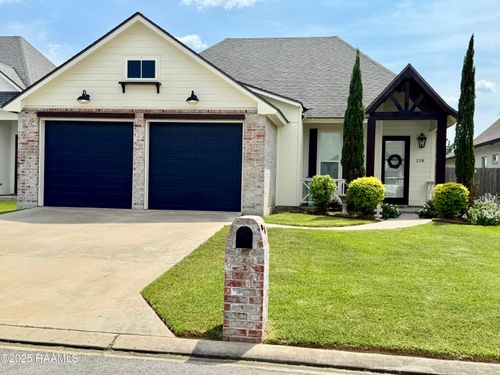 228 Whispering Meadows Rd, Broussard, LA, 70518-7931 | Card Image