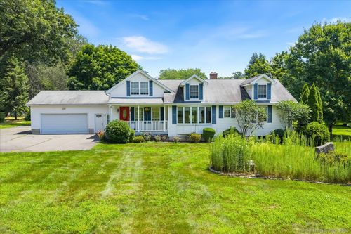 43 Gates Farm Rd, Glastonbury, CT, 06033-3218 | Card Image