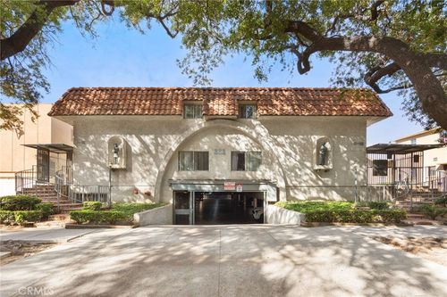 17-333 Riverdale Drive, Glendale, CA, 91204 | Card Image