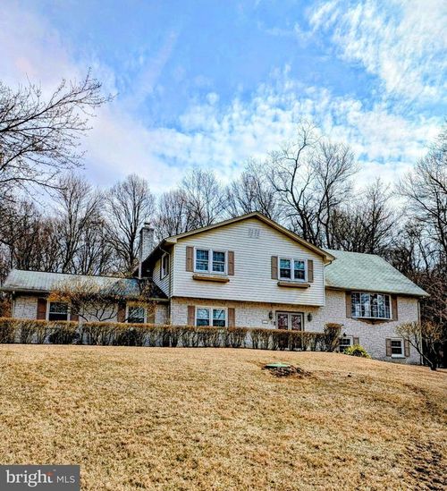 141 Crawford Rd, DOWNINGTOWN, PA, 19335-1240 | Card Image