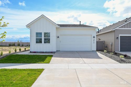 2414 N Leatherwood Ave, Star, ID, 83669-6444 | Card Image