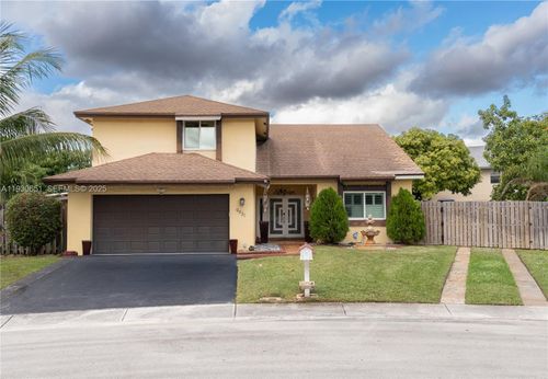 9931 Sw 14th St, Pembroke Pines, FL, 33025-3629 | Card Image