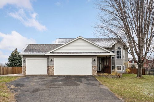 1591 Plum Creek Drive Se, Cambridge, MN, 55008 | Card Image