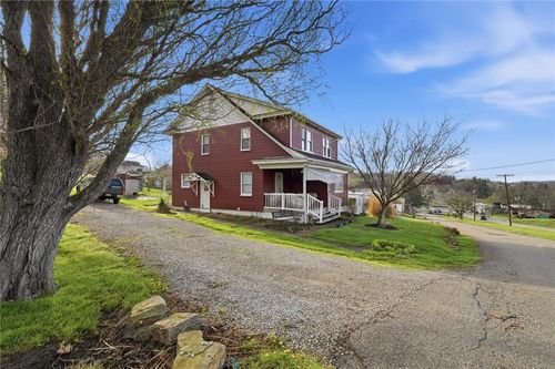 216 Pennsylvania Ave, Merrittstown, PA, 15463-1023 | Card Image