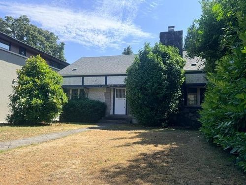 1420 W 38th Ave, Vancouver, BC, V6M1R5 | Card Image