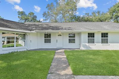 22 13th Avenue, House other with 4 bedrooms, 2 bathrooms and null parking in Texas City TX | Image 3