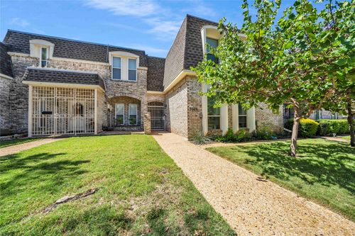 3020 Stonehenge Ln, Carrollton, TX, 75006-5212 | Card Image