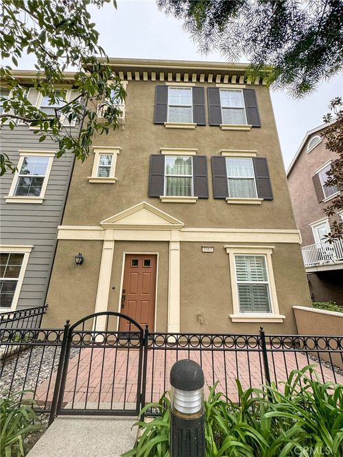 1414 Montgomery St, Tustin, CA, 92782 | Card Image