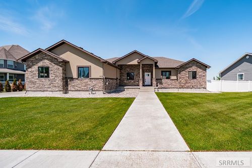 4855 Pevero Dr, Idaho Falls, ID, 83401-6162 | Card Image