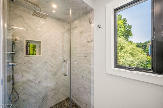 34 Fords Rd, House other with 5 bedrooms, 3 bathrooms and null parking in Randolph NJ | Image 37