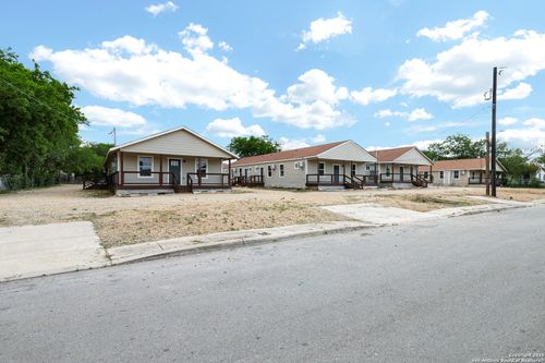 2706 Observation Dr, San Antonio, TX, 78227-3312 | Card Image