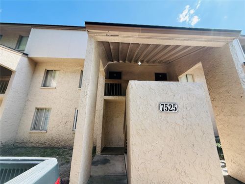 d-7525 Pitch Pine Cir, TAMPA, FL, 33617-8518 | Card Image