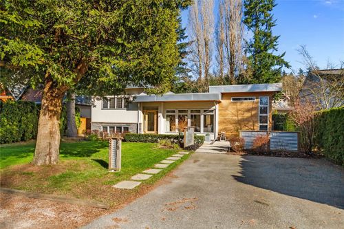 2660 127 St, Surrey, BC, V4A3S2 | Card Image