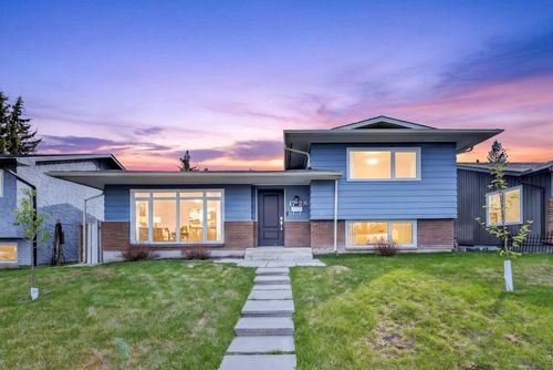 1728 Lake Bonavista Dr Se, Calgary, AB, T2J3B5 | Card Image