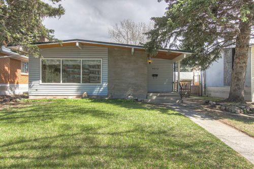 4512 Varsity Dr Nw, Calgary, AB, T3A1A2 | Card Image