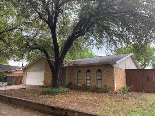 4107 Rushmoor Dr, Arlington, TX, 76016-1444 | Card Image