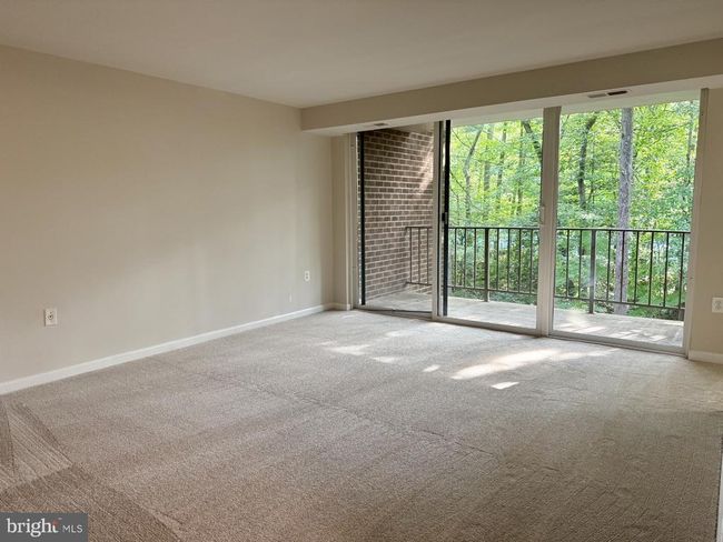 APT-11B - 1520 Northgate Sq, Condo with 2 bedrooms, 1 bathrooms and null parking in RESTON VA | Image 5