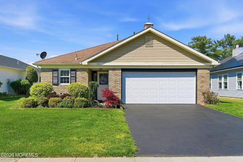 122 Mansfield Dr, Brick, NJ, 08724-4907 | Card Image