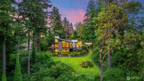 182 Island Blvd, Fox Island, WA, 98333-9753 | Card Image