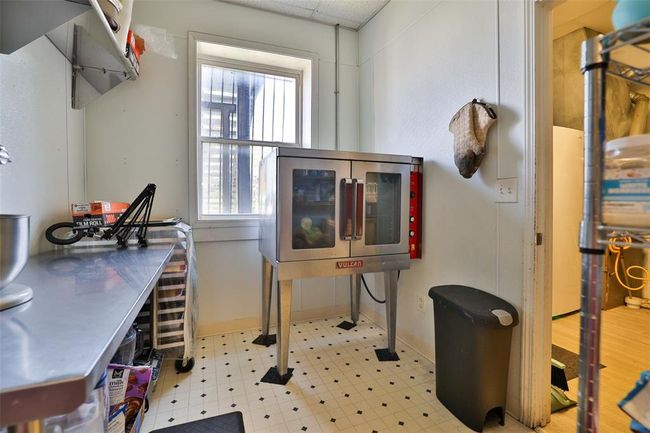 Office is currently used as prep area. | Image 18